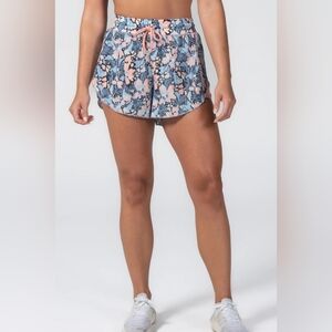 Senita Athletics Running Madeline Shorts Lined Size L Sunset Bloom Floral